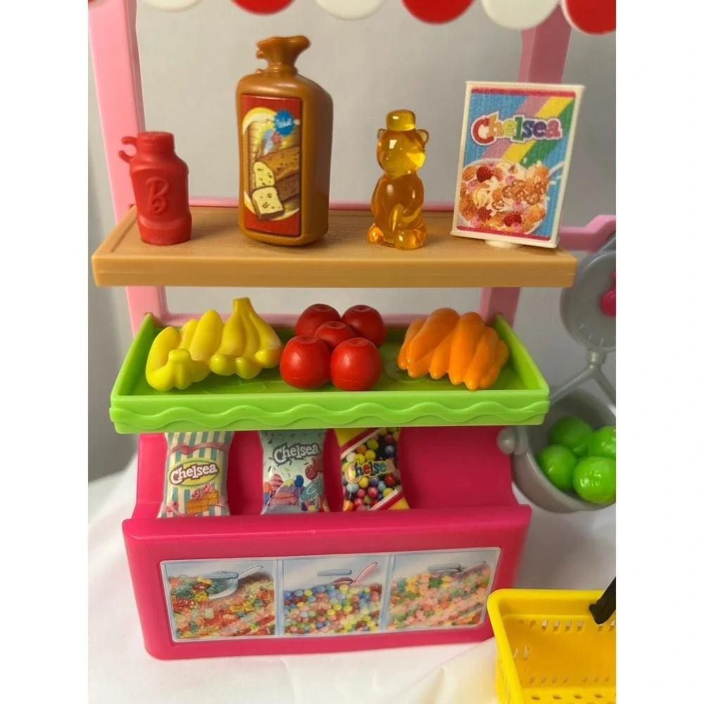 Barbie Chelsea Can Be Snack Stand Playset with Doll and Accessories GTN67